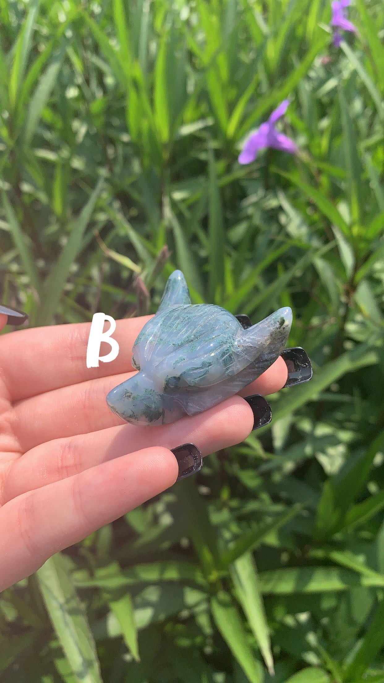 Moss Agate Wolf Head