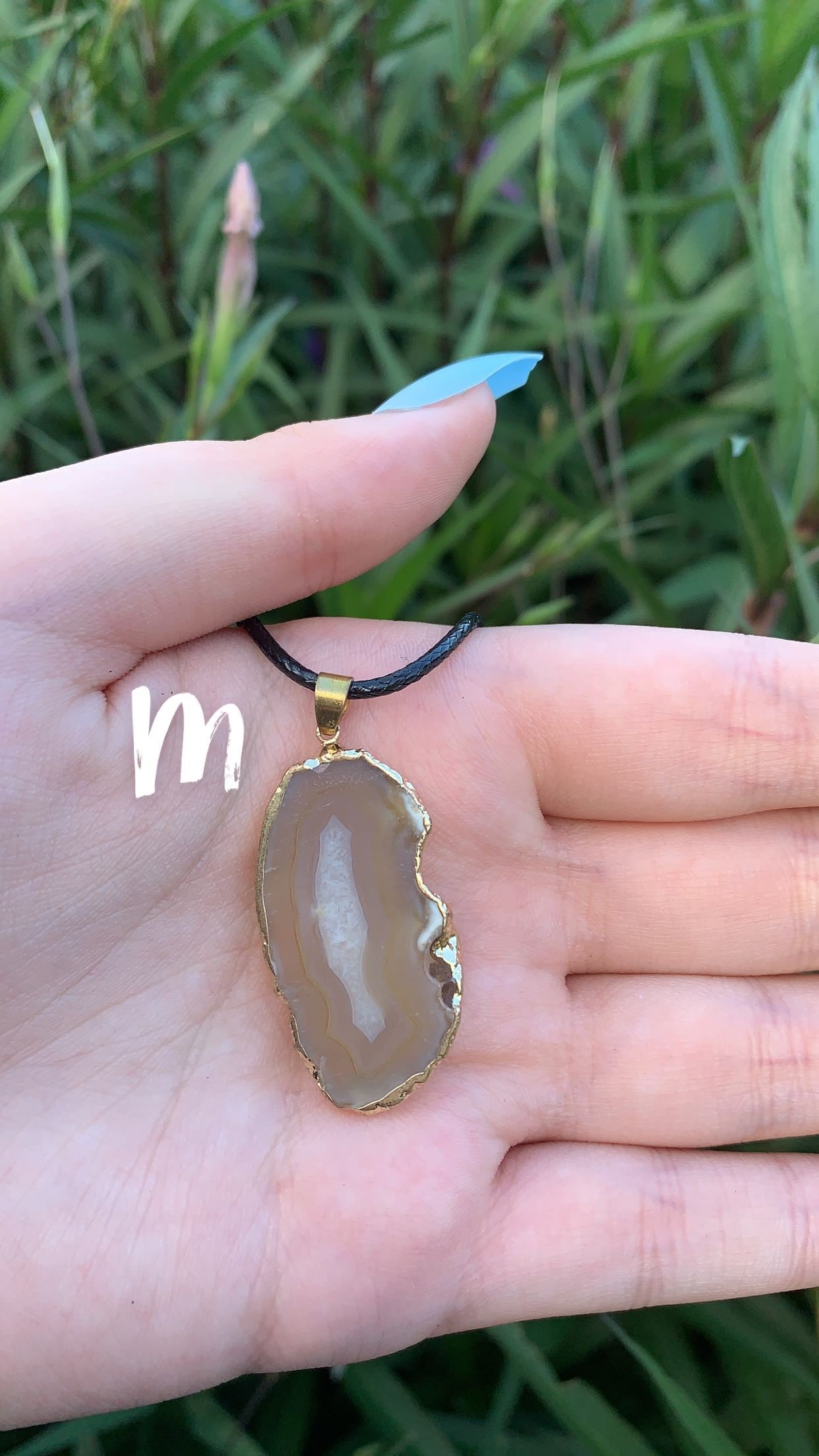 Agate Pendant With Gold
