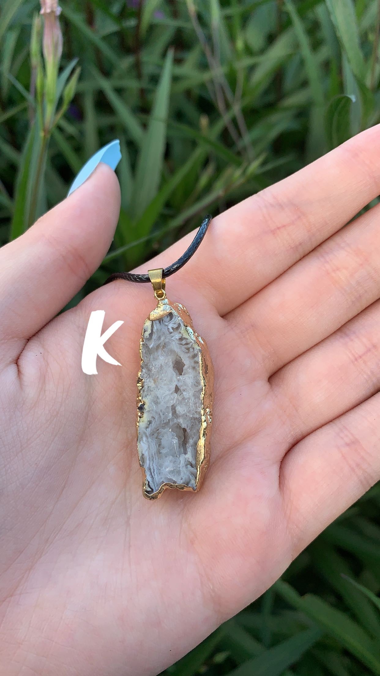 Agate Pendant With Gold